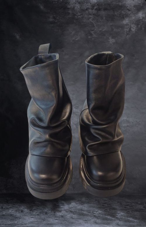 BOTA NOMAD CORTA