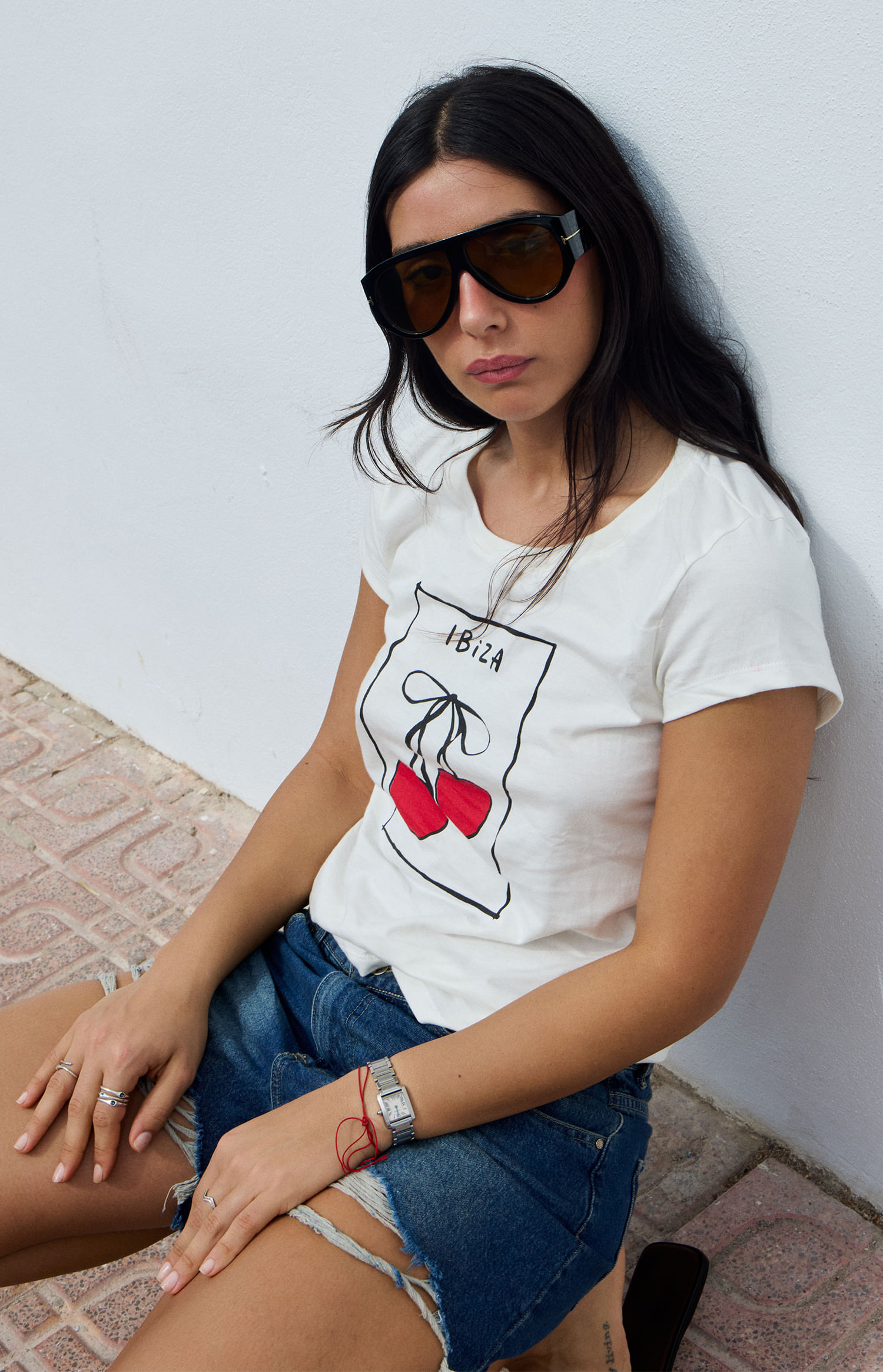 REMERA MUSIC CHERRY SUNBURST